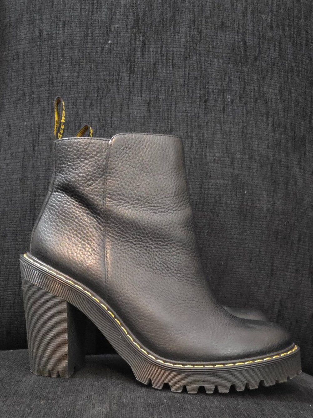 Dr. Martens Magdalena Black Leather High Heeled Ankle Zipp Boots -Womans' Size 9